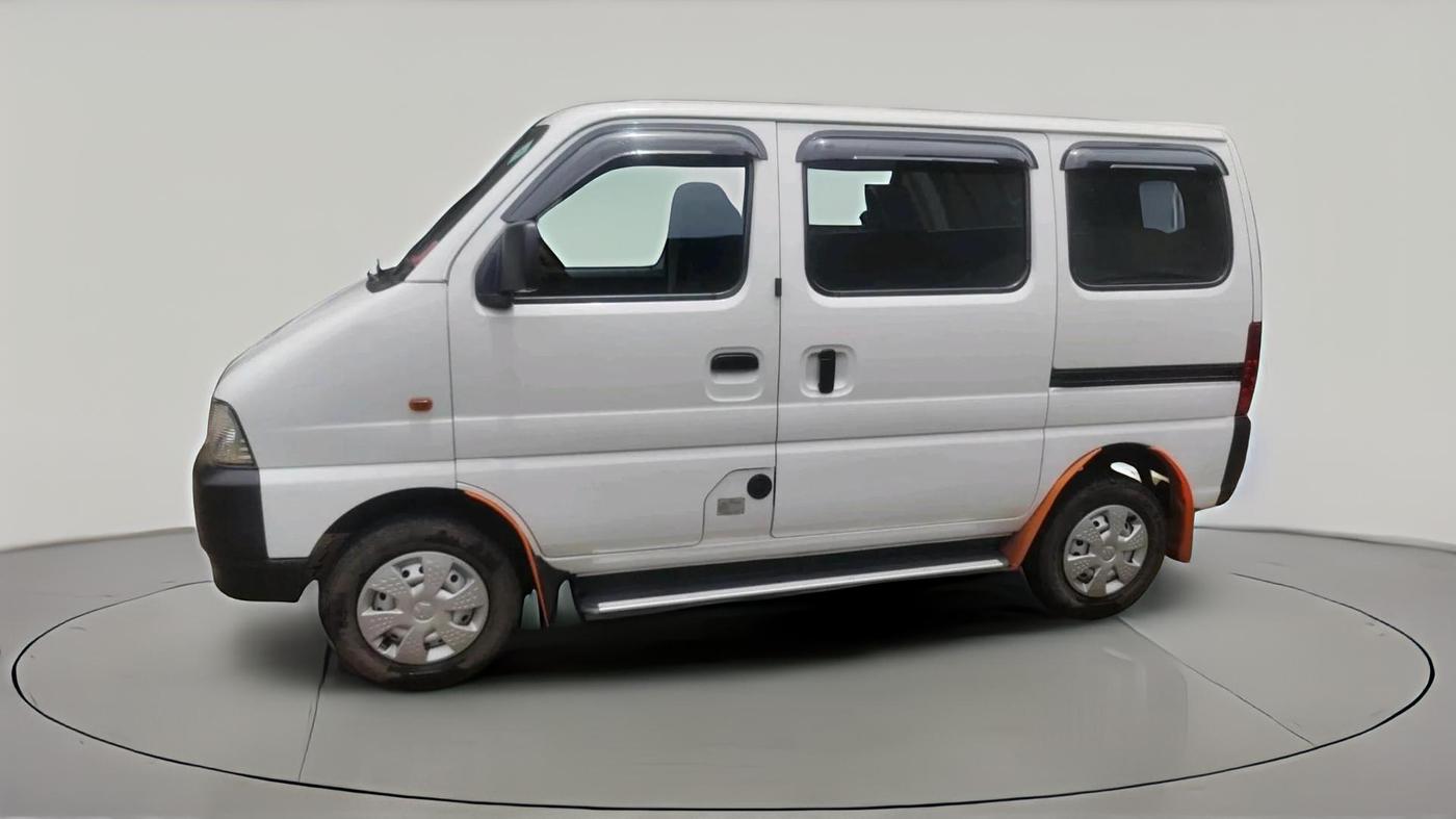 2024 Maruti Eeco 5 Str Ac CNG (O) , CNG, Manual, 45,242 km, exterior