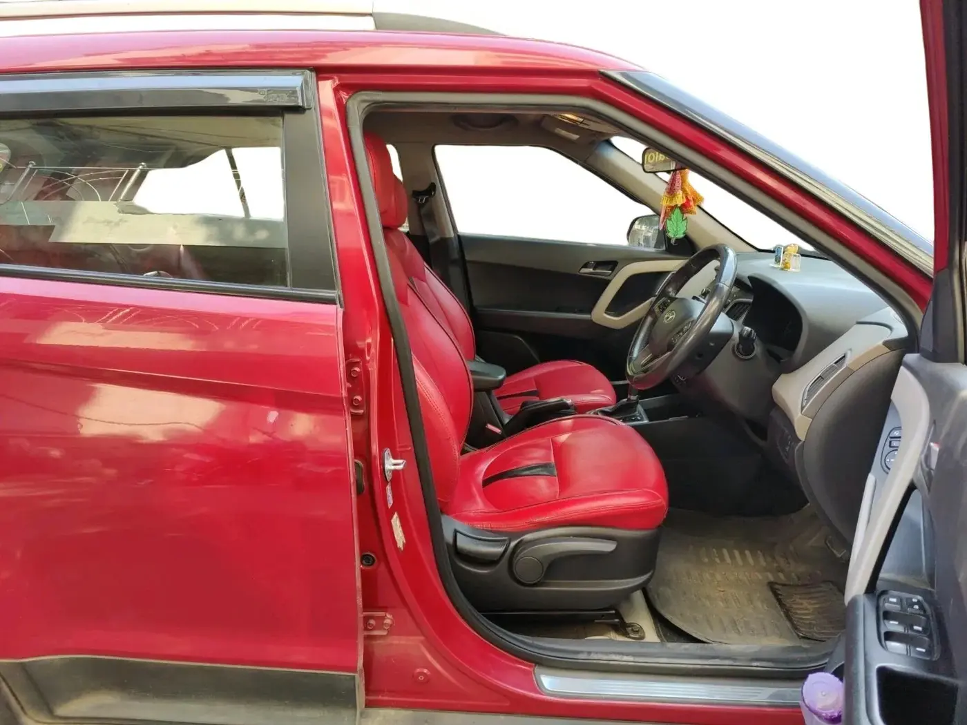 2016 Hyundai Creta SX PLUS AT 1.6 DIESEL, Diesel, Automatic, 1,02,684 km, interior