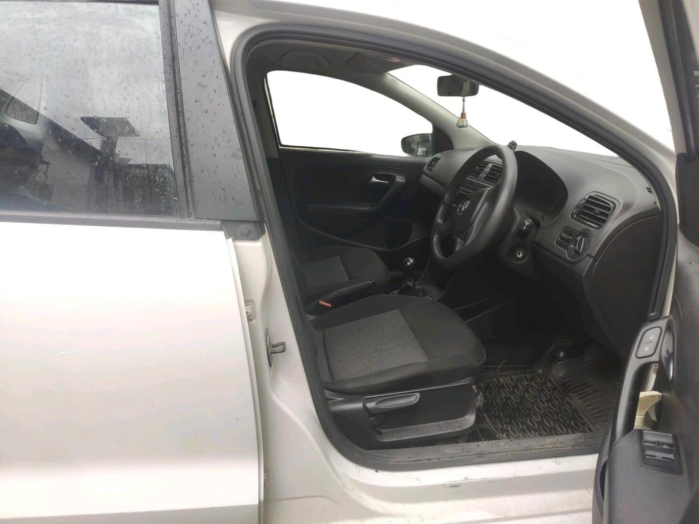 2019 Volkswagen Ameo COMFORTLINE 1.0L, Petrol, Manual, 42,408 km, interior