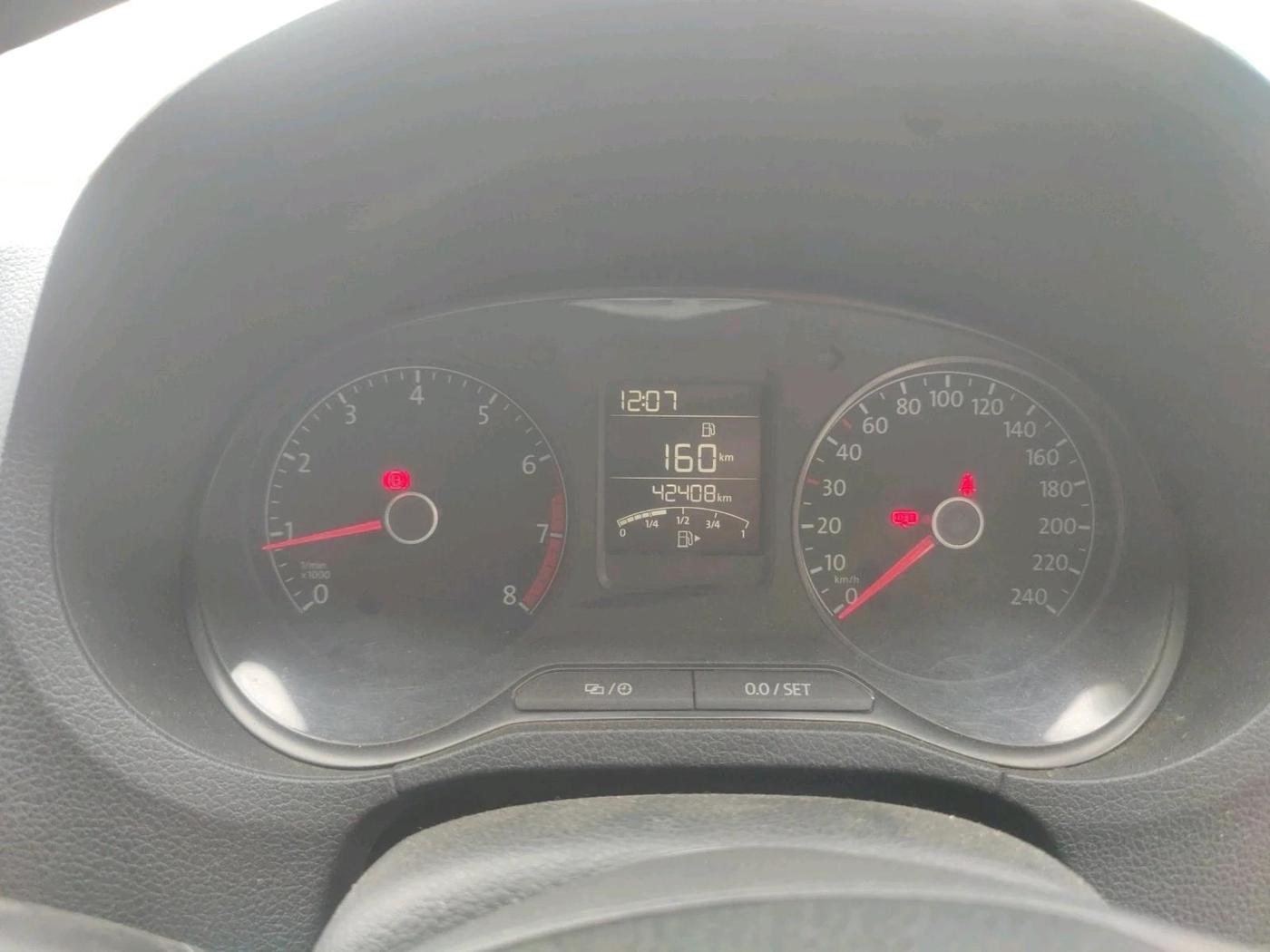 2019 Volkswagen Ameo COMFORTLINE 1.0L, Petrol, Manual, 42,408 km, interior