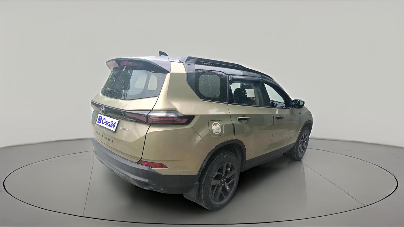 2022 Tata Safari XZ PLUS KAZIRANGA, Diesel, Manual, 53,611 km, exterior