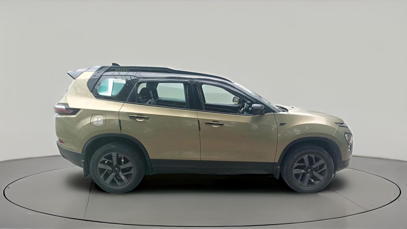 2022 Tata Safari XZ PLUS KAZIRANGA, Diesel, Manual, 53,611 km, exterior