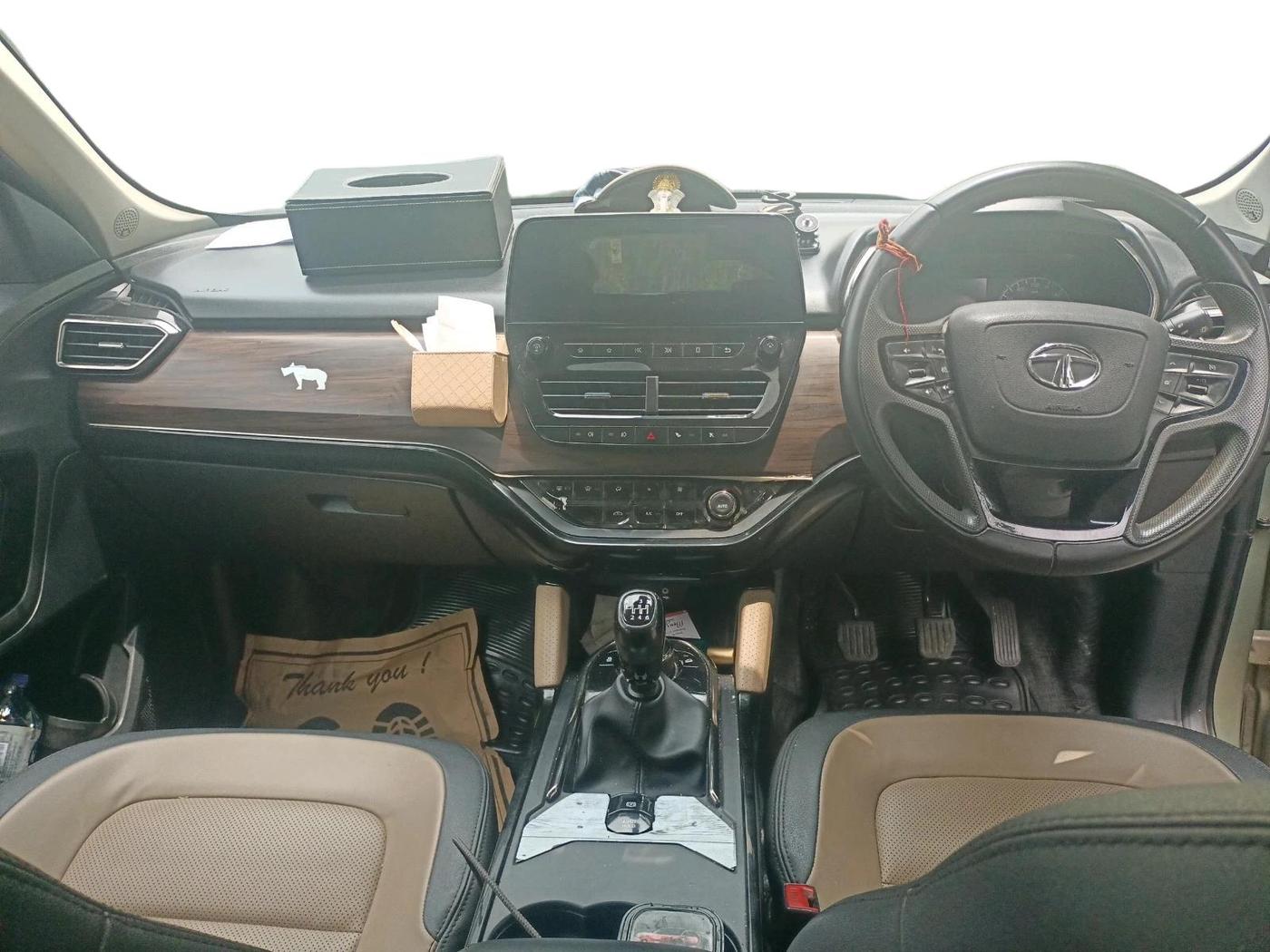 2022 Tata Safari XZ PLUS KAZIRANGA, Diesel, Manual, 53,611 km, interior