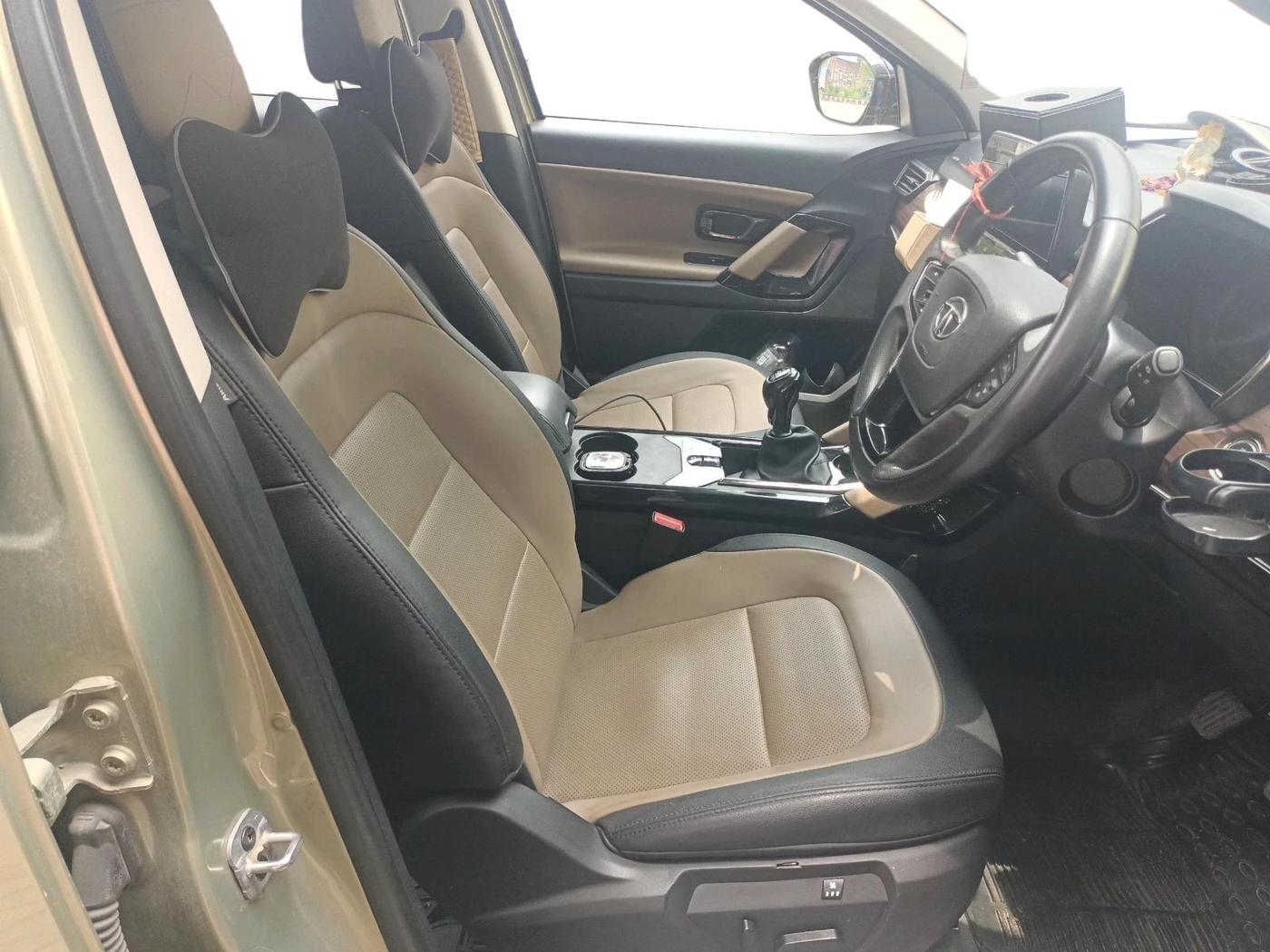 2022 Tata Safari XZ PLUS KAZIRANGA, Diesel, Manual, 53,611 km, interior