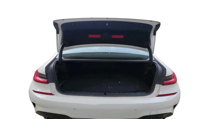 2021 BMW 3 Series 330I M SPORT, Petrol, Automatic, 70,000 km, exterior