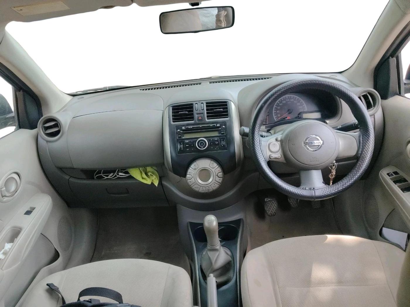 2011 Nissan Sunny XL, Petrol, Manual, 1,37,555 km, interior