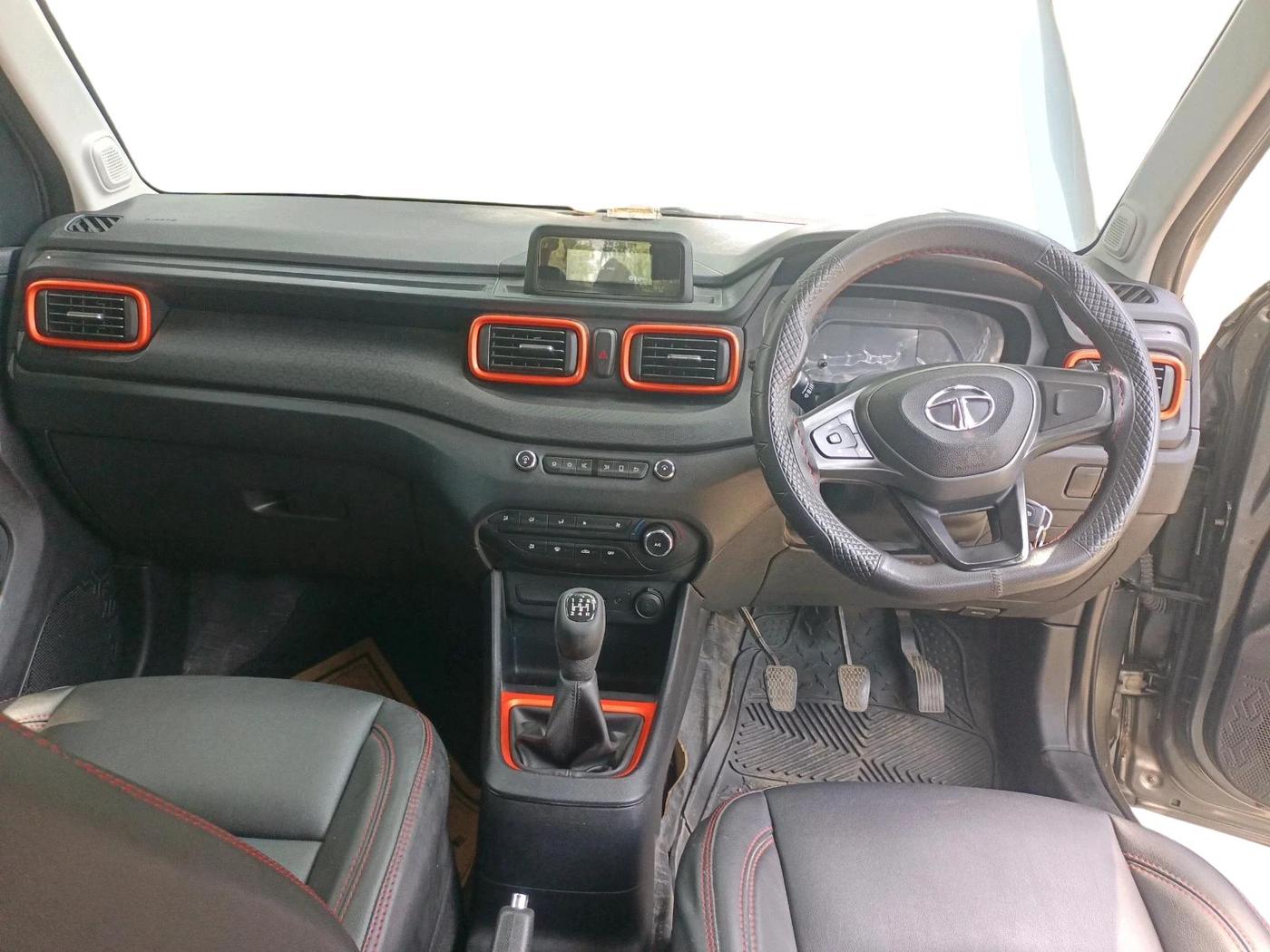 2023 Tata PUNCH ADVENTURE MT, Petrol, Manual, 59,602 km, interior