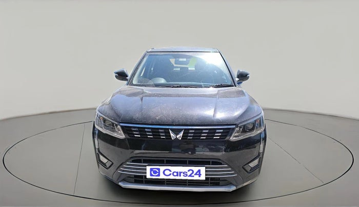 2023 Mahindra XUV300 W8 1.5 DIESEL, Diesel, Manual, 47,021 km, exterior