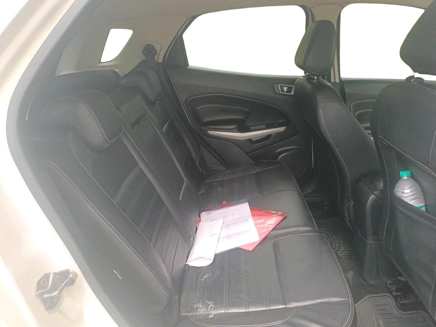 2018 Ford Ecosport TITANIUM + 1.5L DIESEL, Diesel, Manual, 1,11,551 km, interior