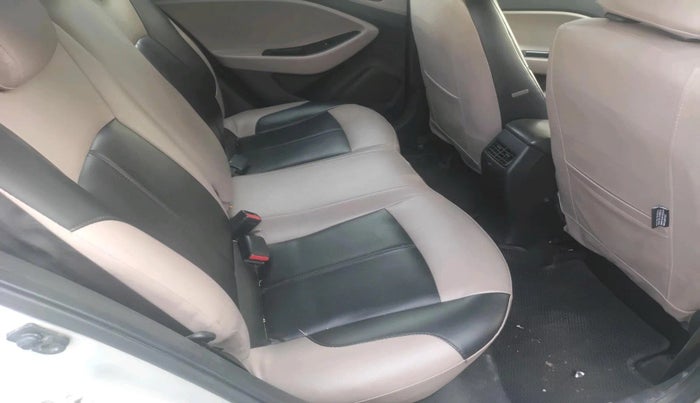 2014 Hyundai Elite i20 ASTA 1.4 CRDI, Diesel, Manual, 2,12,525 km, interior