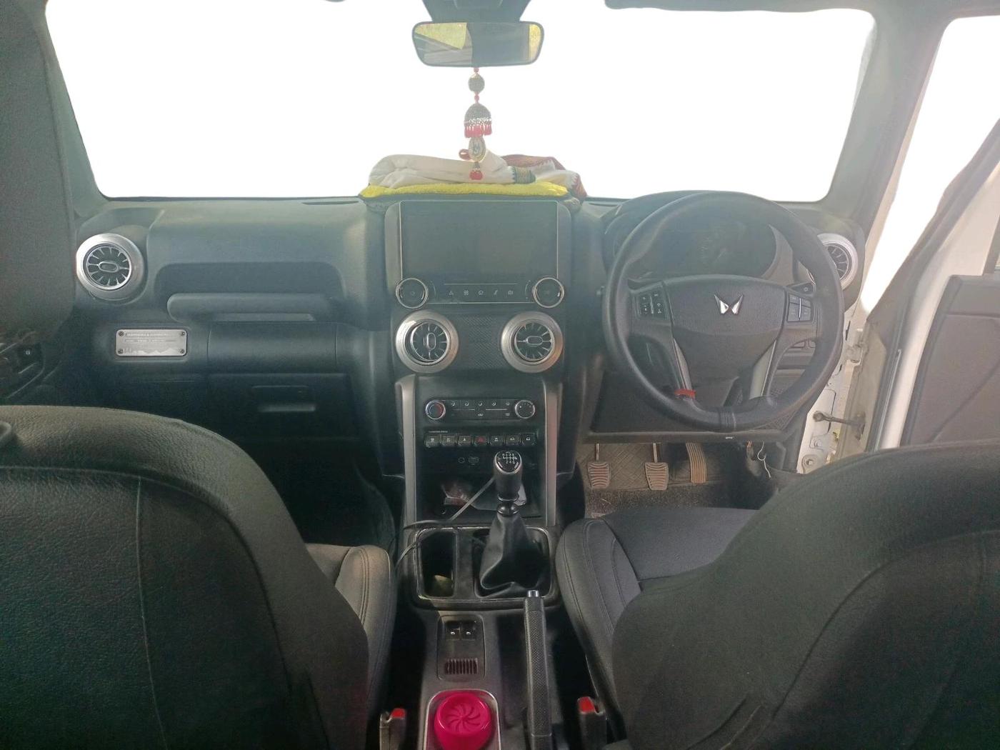 2023 Mahindra Thar LX D HT 2WD MT, Diesel, Manual, 64,800 km, interior