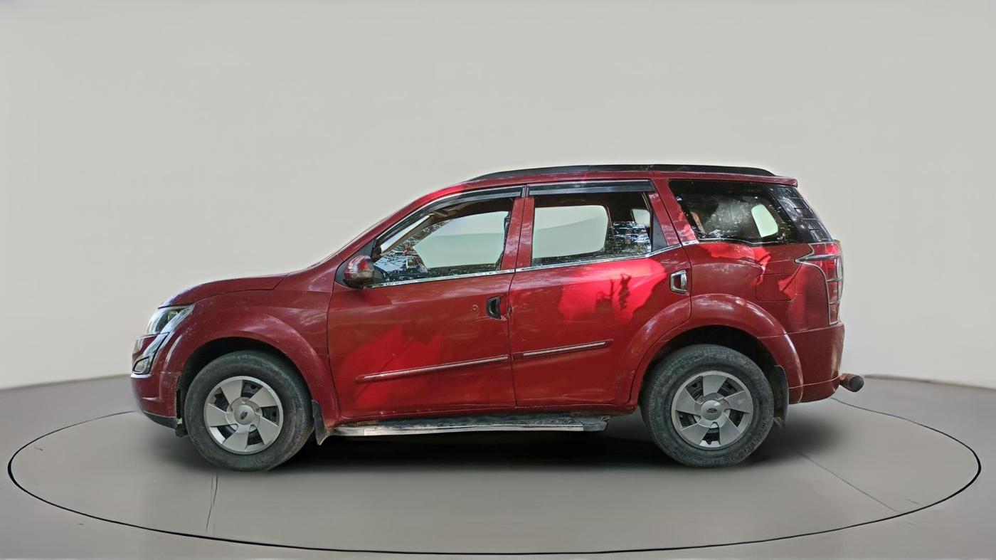 2016 Mahindra XUV500 W4 1.99, Diesel, Manual, 1,46,776 km, exterior