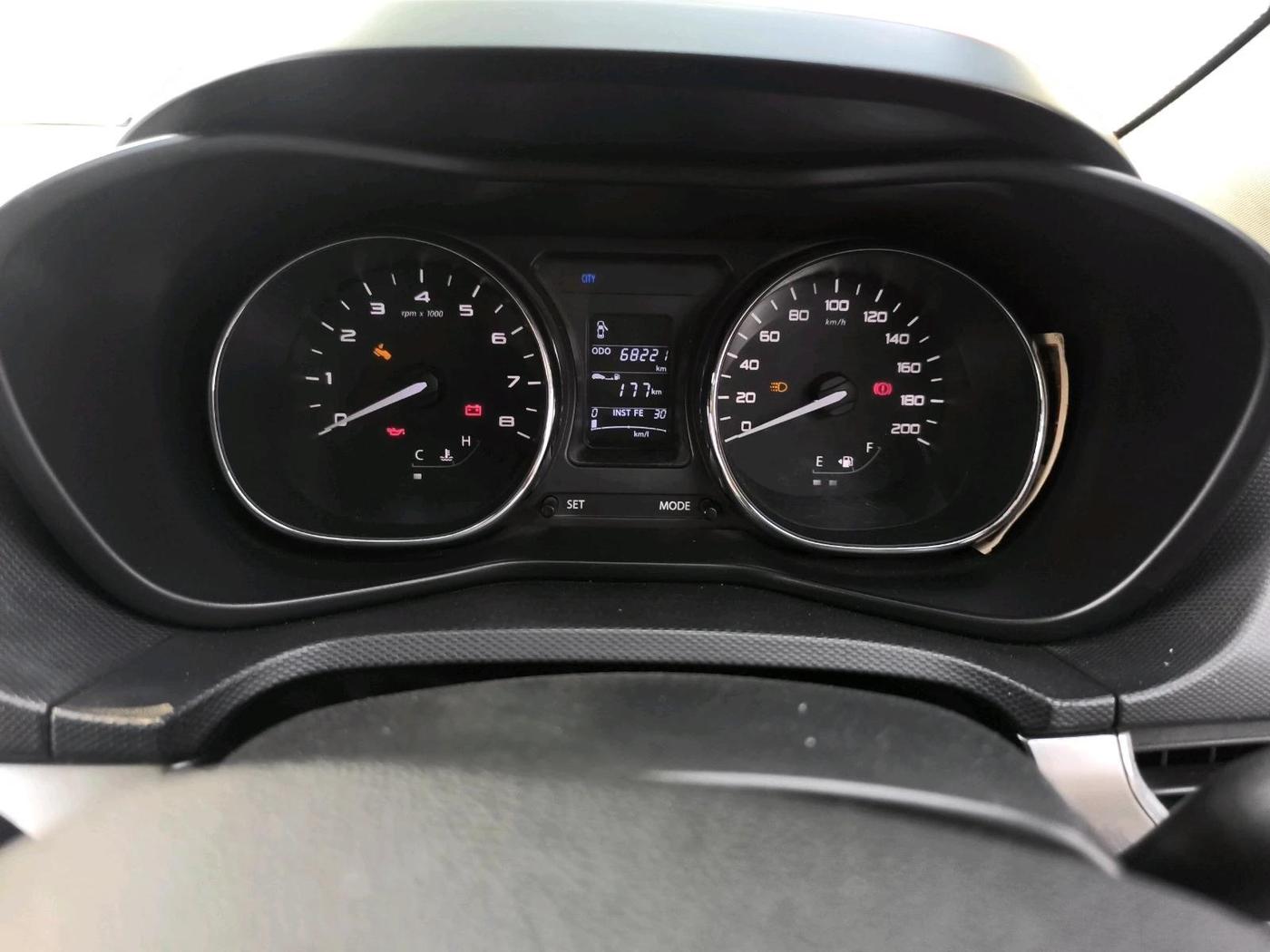 2018 Tata NEXON XZ PLUS DIESEL, Diesel, Manual, 68,221 km, interior