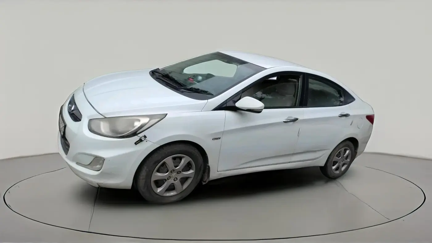 2012 Hyundai Verna FLUIDIC 1.6 CRDI EX, Diesel, Manual, 1,40,000 km, exterior