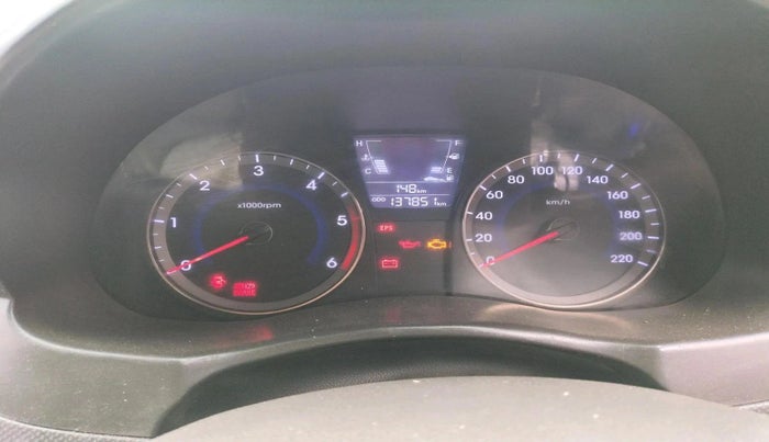 2012 Hyundai Verna FLUIDIC 1.6 CRDI EX, Diesel, Manual, 1,40,000 km, interior