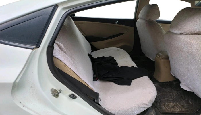 2012 Hyundai Verna FLUIDIC 1.6 CRDI EX, Diesel, Manual, 1,40,000 km, interior