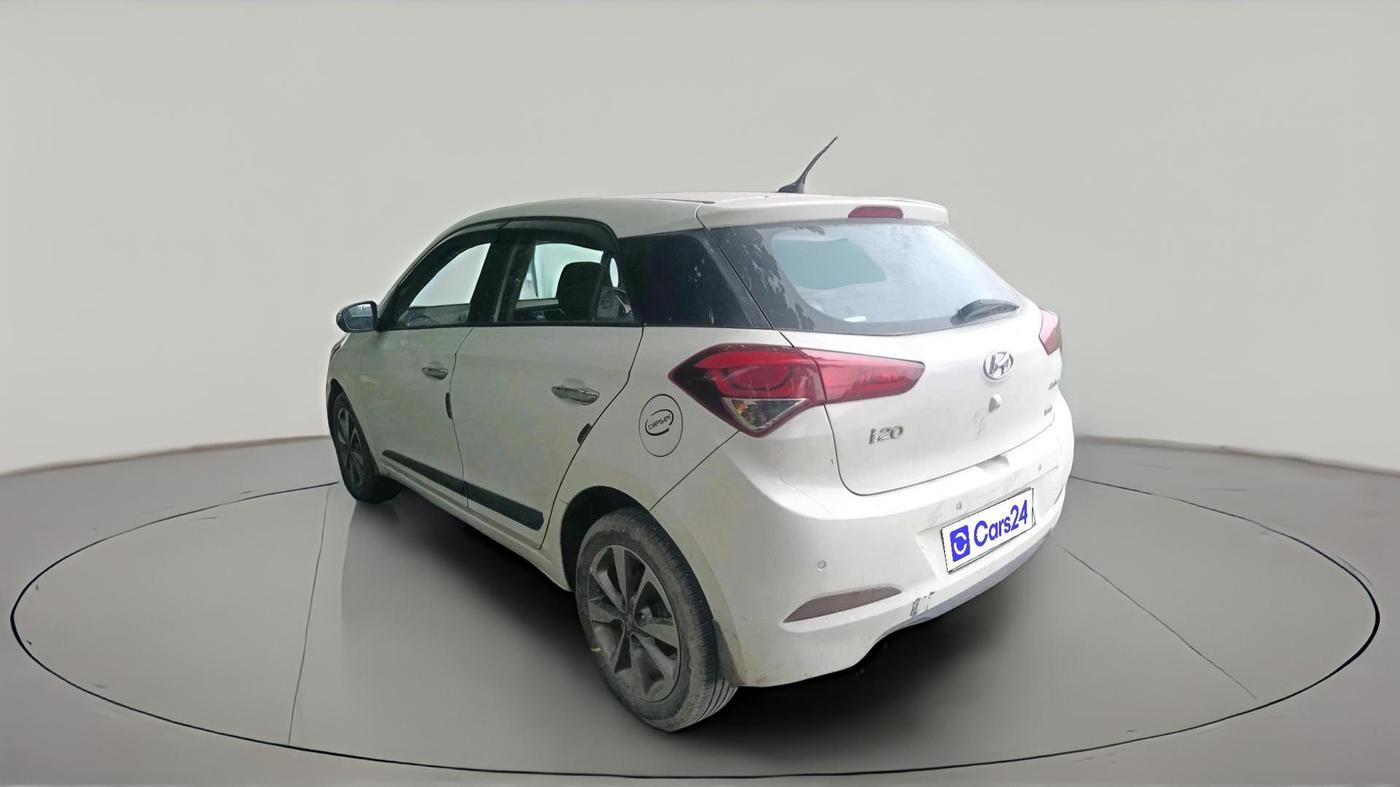 2016 Hyundai Elite i20 ASTA 1.4 CRDI (O), Diesel, Manual, 1,20,975 km, exterior