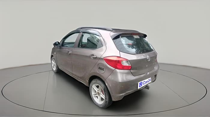 2017 Tata Tiago XT DIESEL, Diesel, Manual, 77,282 km, exterior