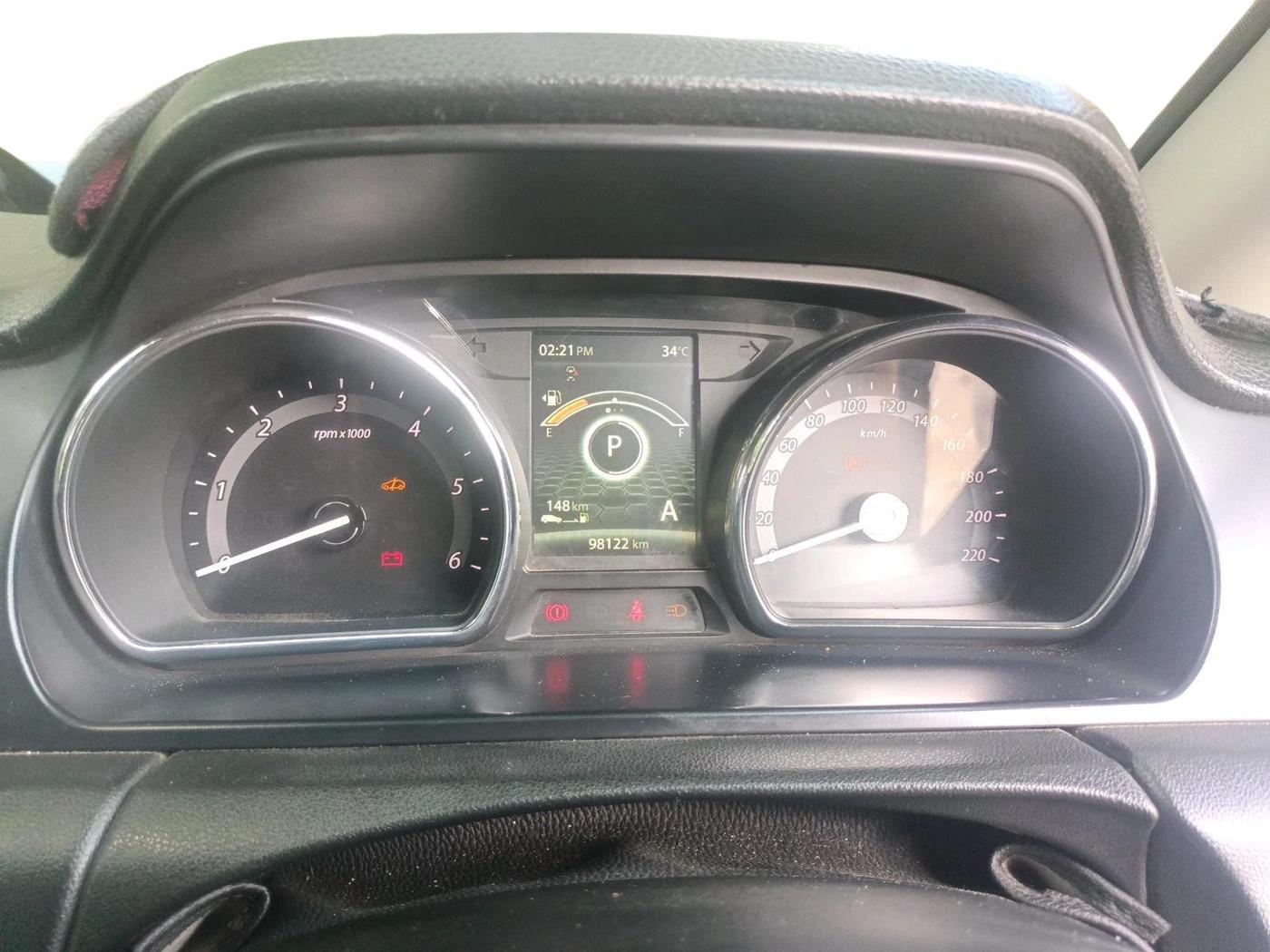 2017 Tata Hexa XTA 4X2 6 STR, Diesel, Automatic, 1,86,353 km, interior