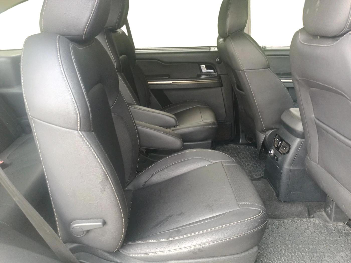 2017 Tata Hexa XTA 4X2 6 STR, Diesel, Automatic, 1,86,353 km, interior