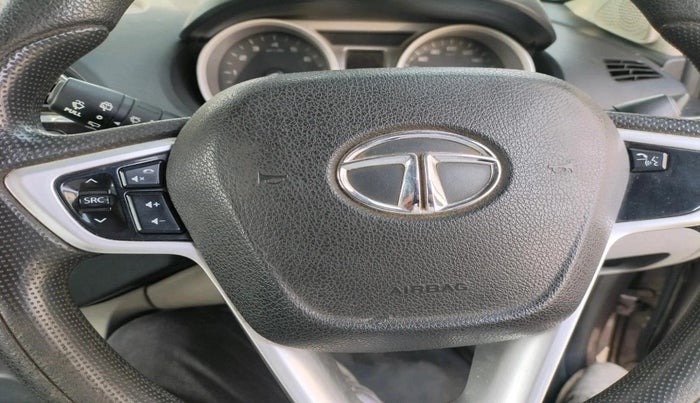 2017 Tata Tiago XZ PETROL, Petrol, Manual, 92,161 km, interior