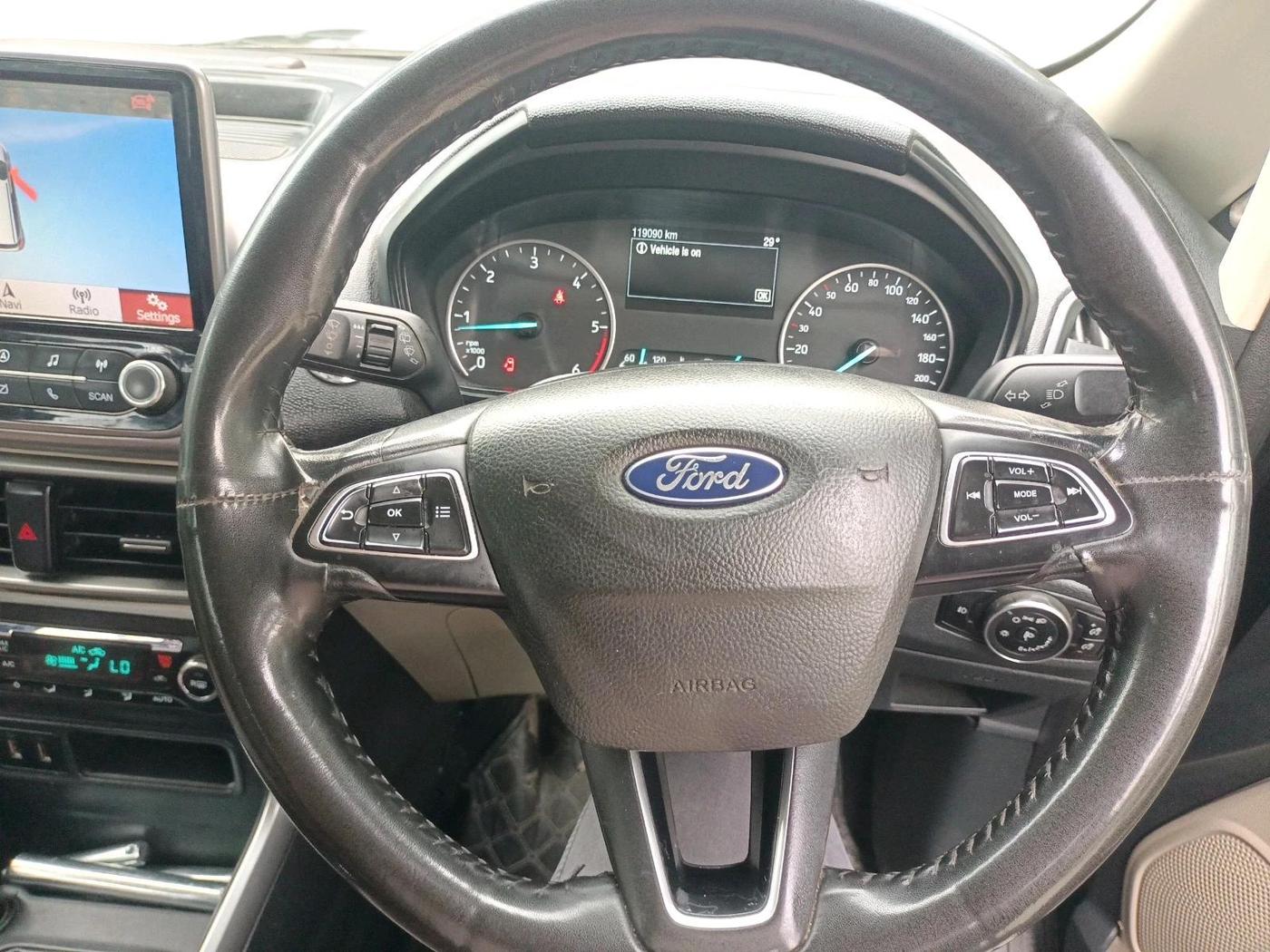 2020 Ford Ecosport TITANIUM 1.5L DIESEL, Diesel, Manual, 1,19,090 km, interior
