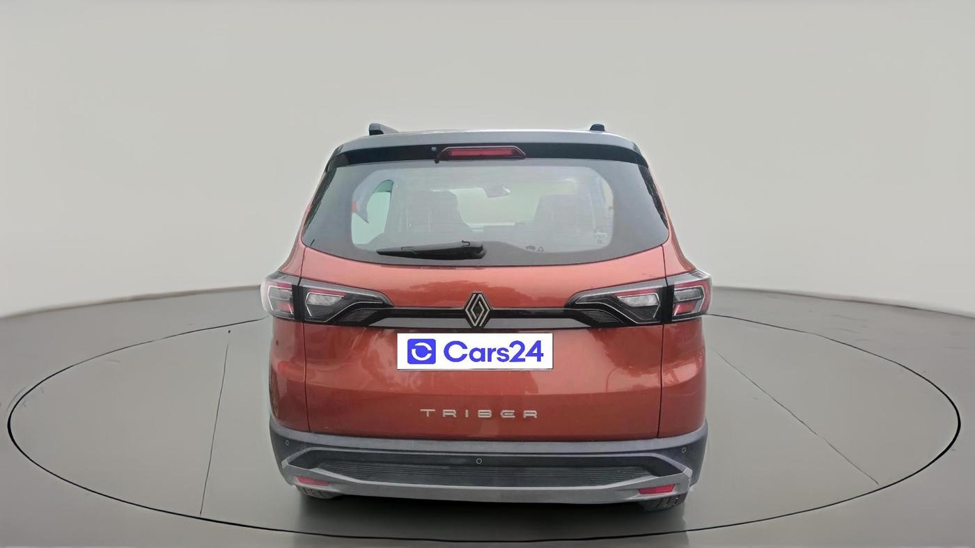 2025 Renault TRIBER Emotion EASY-R AMT Dual Tone, Petrol, Automatic, 14,310 km, exterior