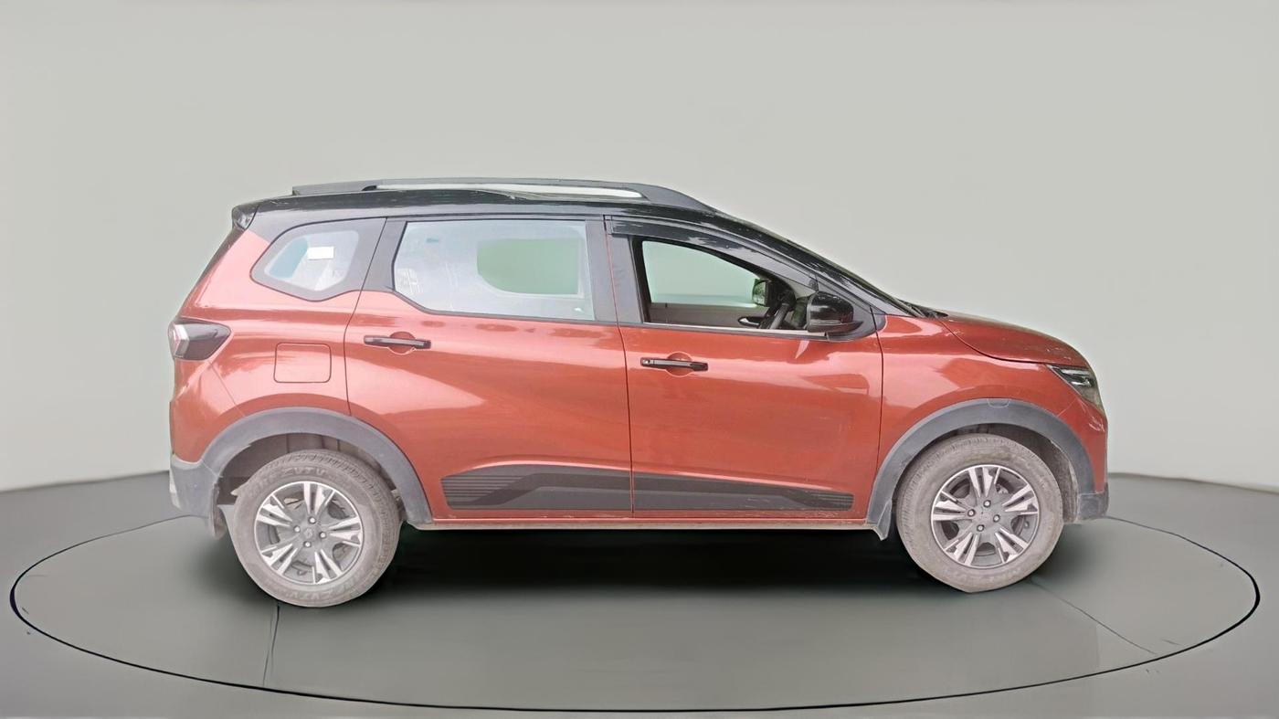 2025 Renault TRIBER Emotion EASY-R AMT Dual Tone, Petrol, Automatic, 14,310 km, exterior