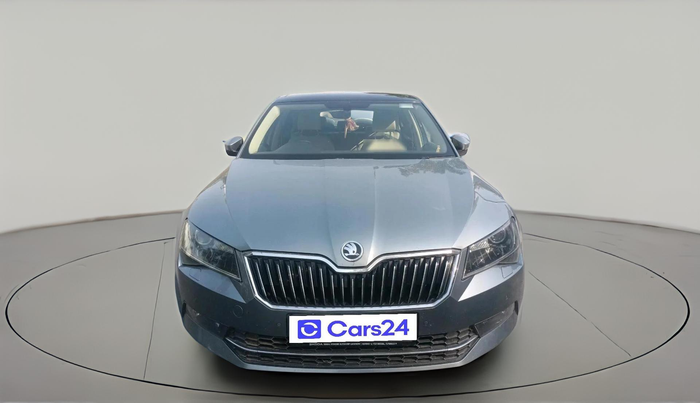 2019 Skoda Superb L&K 2.0 TDI AT, Diesel, Automatic, 1,67,097 km, exterior