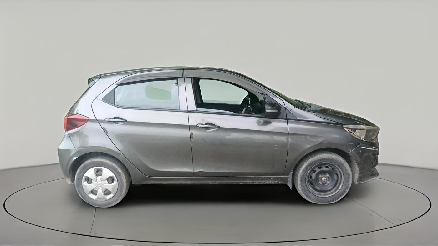 2020 Tata Tiago XT PETROL, Petrol, Manual, 92,071 km, exterior