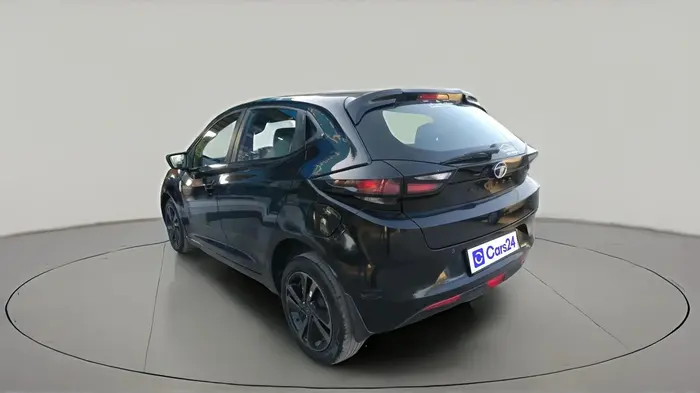 2022 Tata ALTROZ XZ PLUS DIESEL DARK EDITION, Diesel, Manual, 58,946 km, exterior