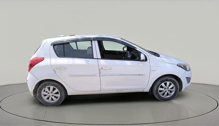 2014 Hyundai i20 SPORTZ 1.2, Petrol, Manual, 1,13,009 km, exterior