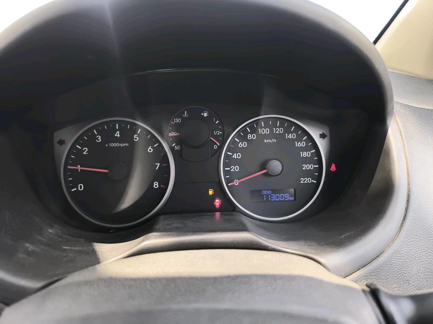 2014 Hyundai i20 SPORTZ 1.2, Petrol, Manual, 1,13,009 km, interior