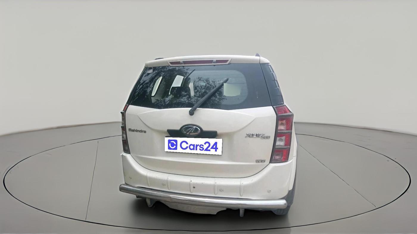 2014 Mahindra XUV500 W6, Diesel, Manual, 90,085 km, exterior