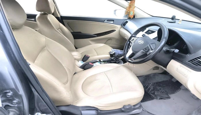 2016 Hyundai Verna FLUIDIC 4S1.6 VTVT SX O, Petrol, Manual, 98,210 km, interior