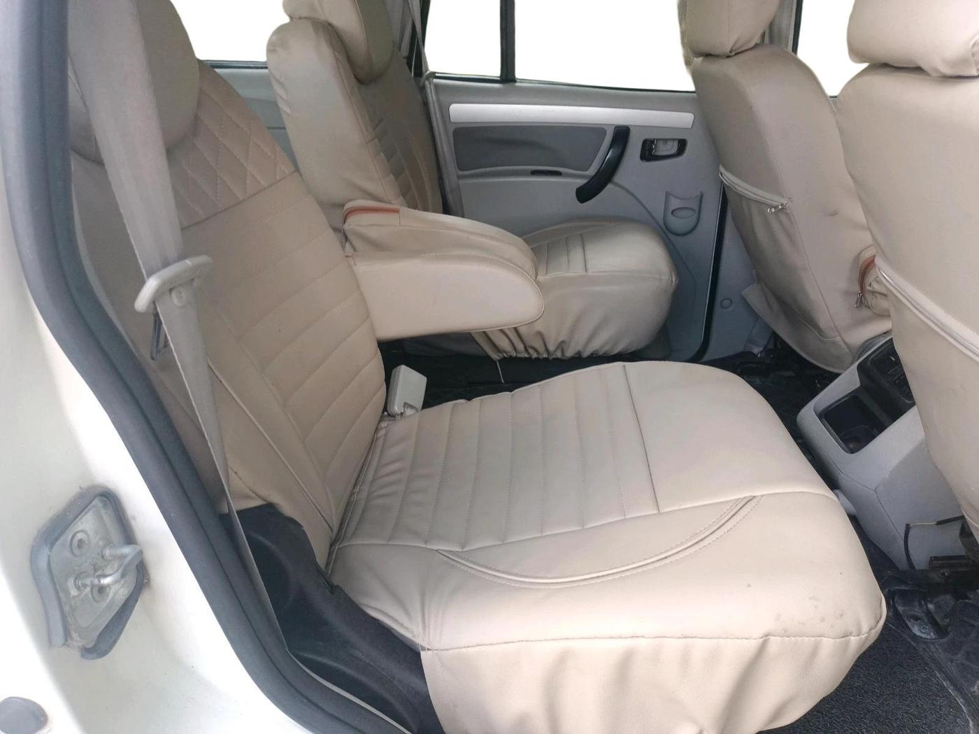 2016 Mahindra Scorpio S10, Diesel, Manual, 96,759 km, interior
