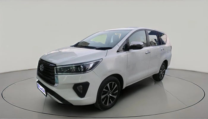 2022 Toyota Innova Crysta 2.4 VX 8 STR, Diesel, Manual, 89,788 km, exterior