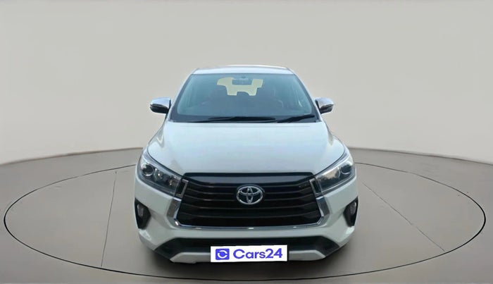 2022 Toyota Innova Crysta 2.4 VX 8 STR, Diesel, Manual, 89,788 km, exterior