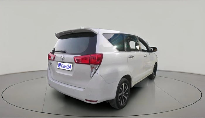 2022 Toyota Innova Crysta 2.4 VX 8 STR, Diesel, Manual, 89,788 km, exterior