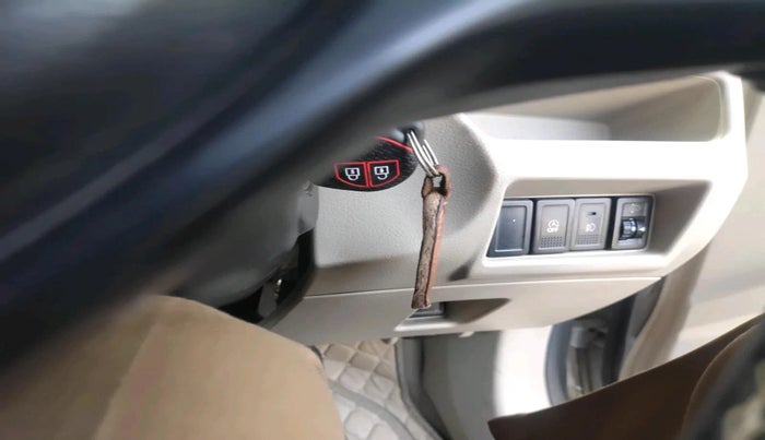 2018 Maruti Ciaz DELTA DIESEL 1.3, Diesel, Manual, 90,167 km, interior