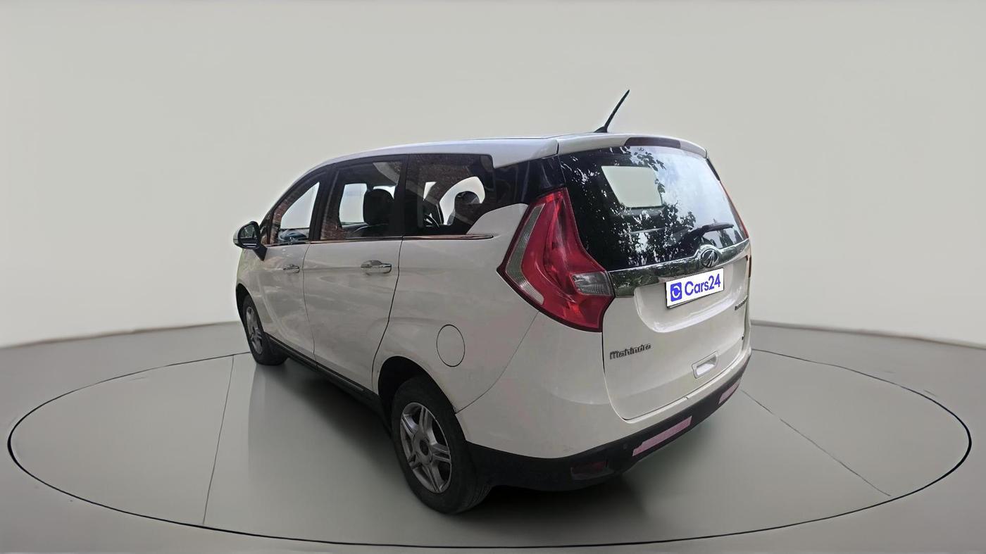 2018 Mahindra MARAZZO M6 8 STR, Diesel, Manual, 1,24,640 km, exterior