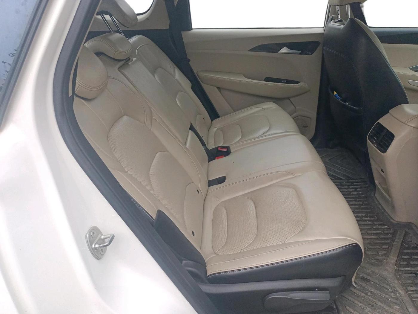 2021 MG HECTOR SHARP 2.0 DIESEL, Diesel, Manual, 1,43,076 km, interior
