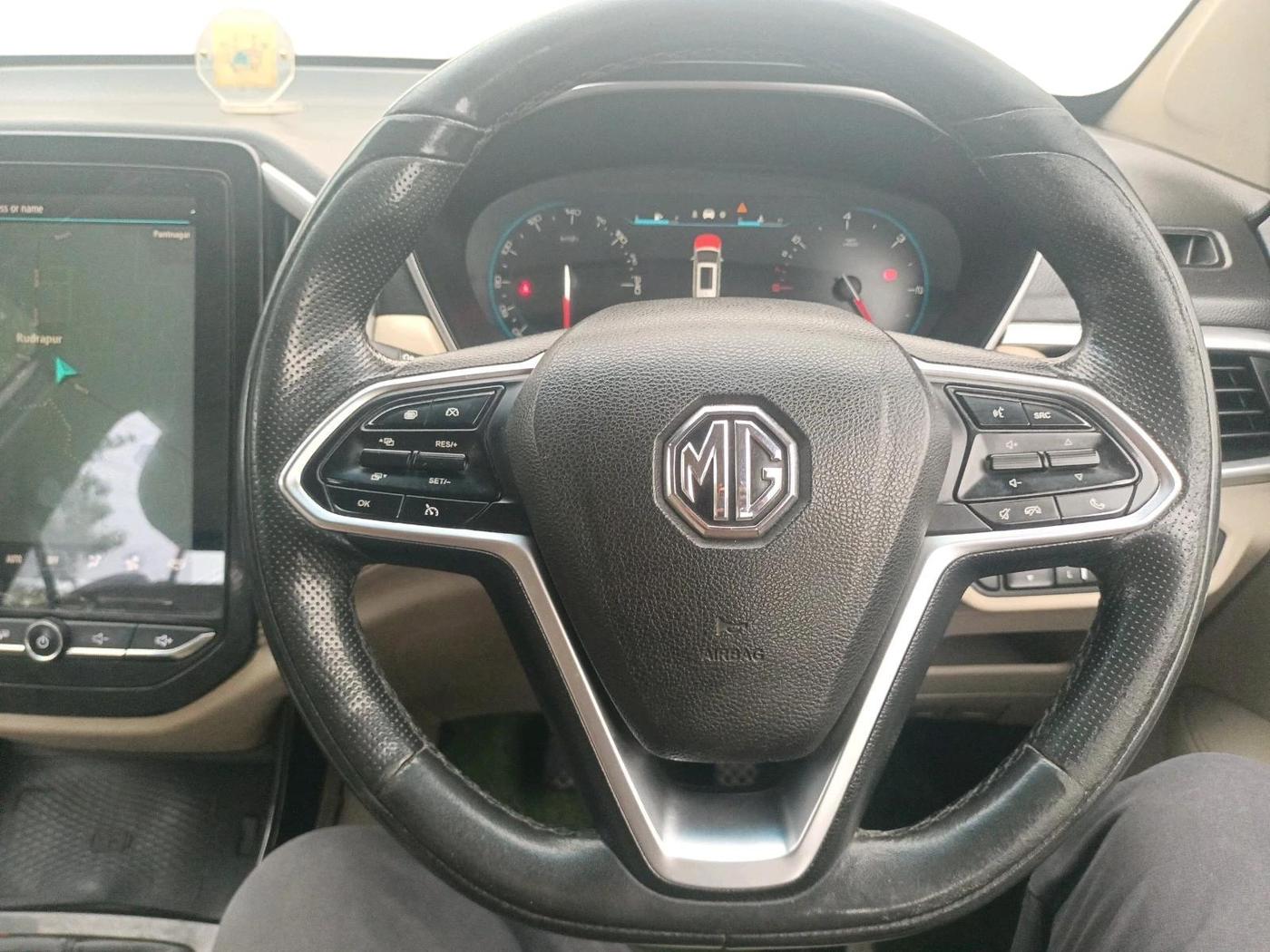 2021 MG HECTOR SHARP 2.0 DIESEL, Diesel, Manual, 1,43,076 km, interior