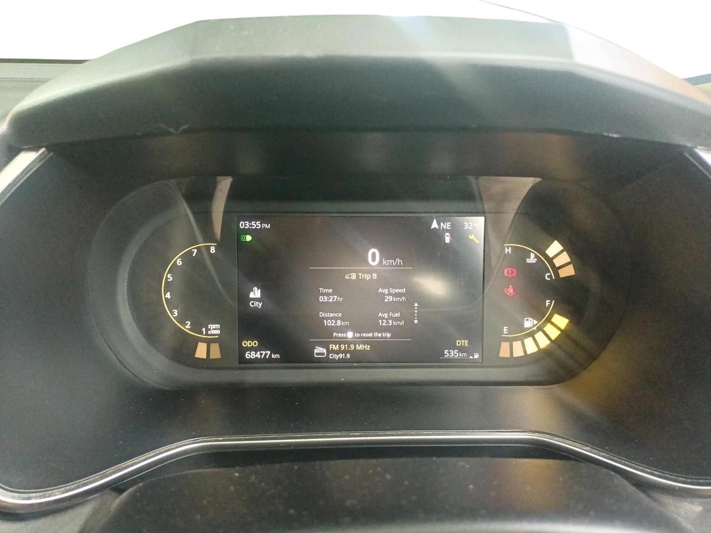 2023 Tata Safari XZ PLUS, Diesel, Manual, 68,477 km, interior