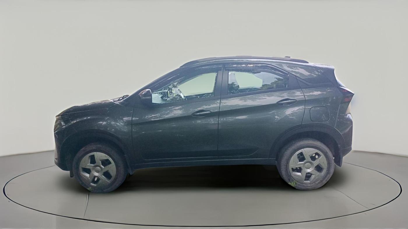 2025 Tata NEXON Pure Plus 1.2 Petrol 6MT, Petrol, Manual, 25,129 km, exterior