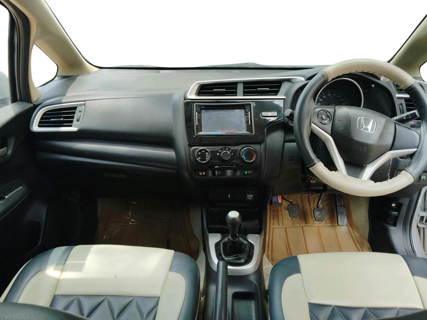 2016 Honda Jazz 1.2L I-VTEC S, Petrol, Manual, 84,413 km, interior