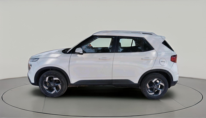 2021 Hyundai VENUE SX 1.5 CRDI, Diesel, Manual, 1,23,749 km, exterior