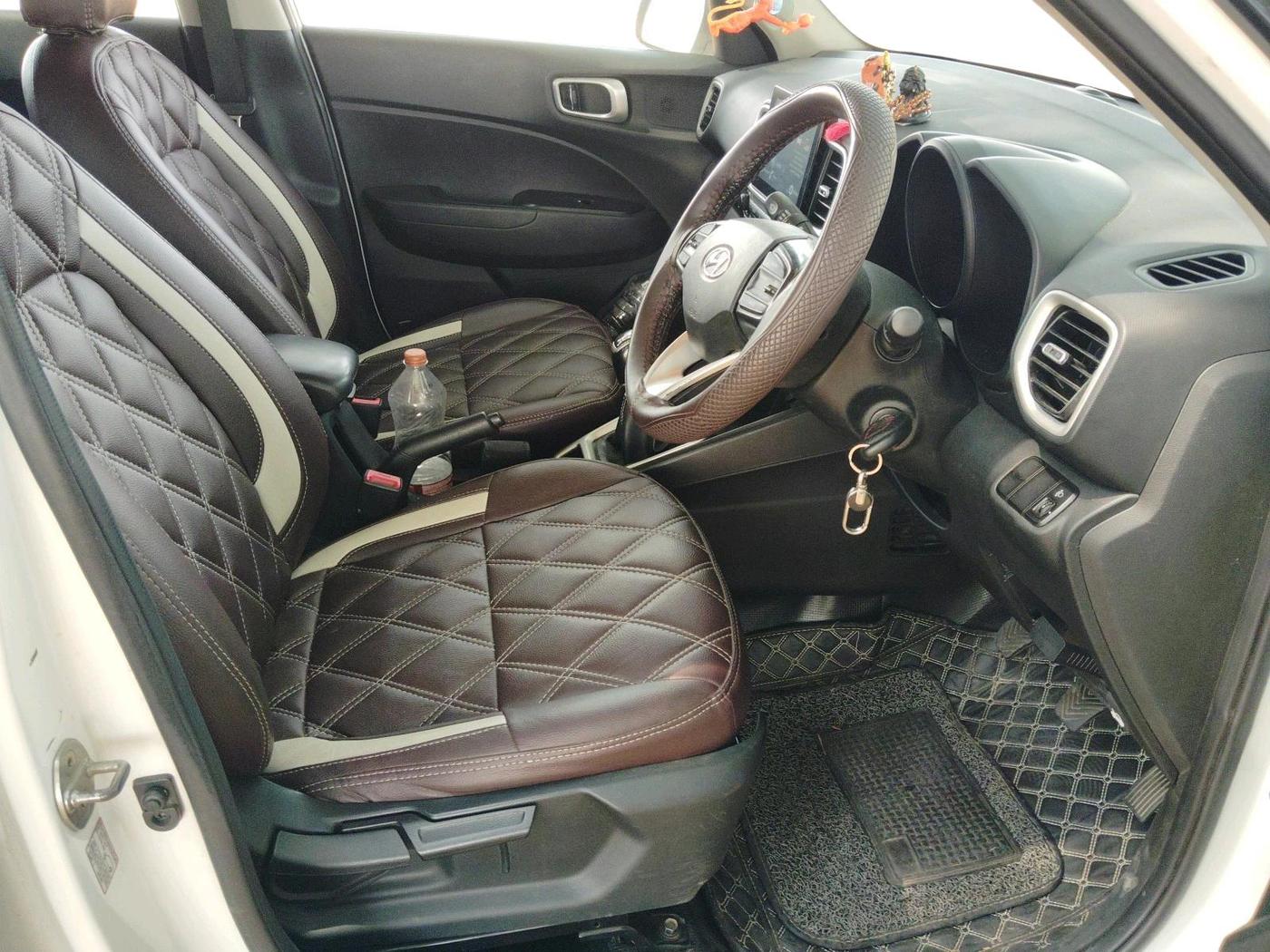 2021 Hyundai VENUE SX 1.5 CRDI, Diesel, Manual, 1,23,749 km, interior