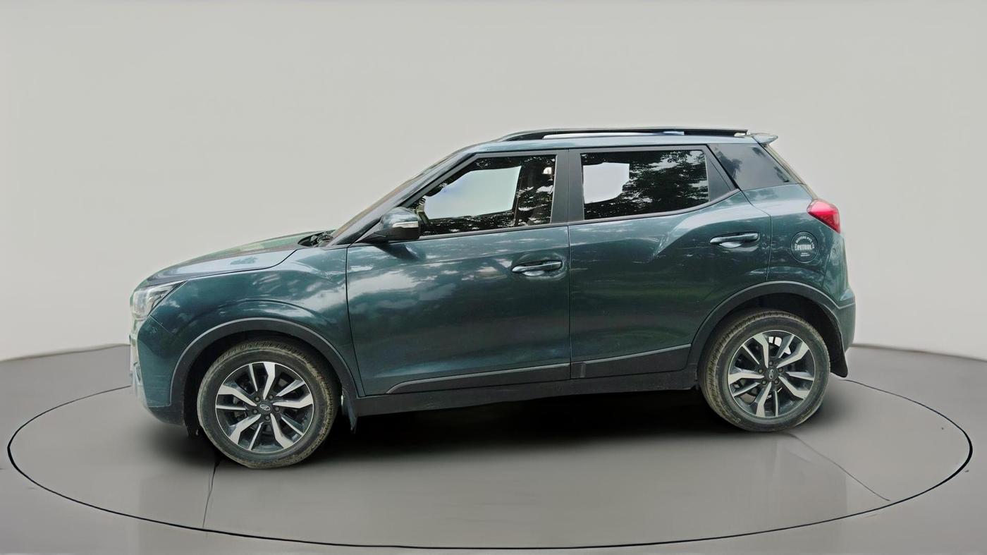 2021 Mahindra XUV300 W8 (O) 1.2 PETROL AMT, Petrol, Automatic, 46,438 km, exterior