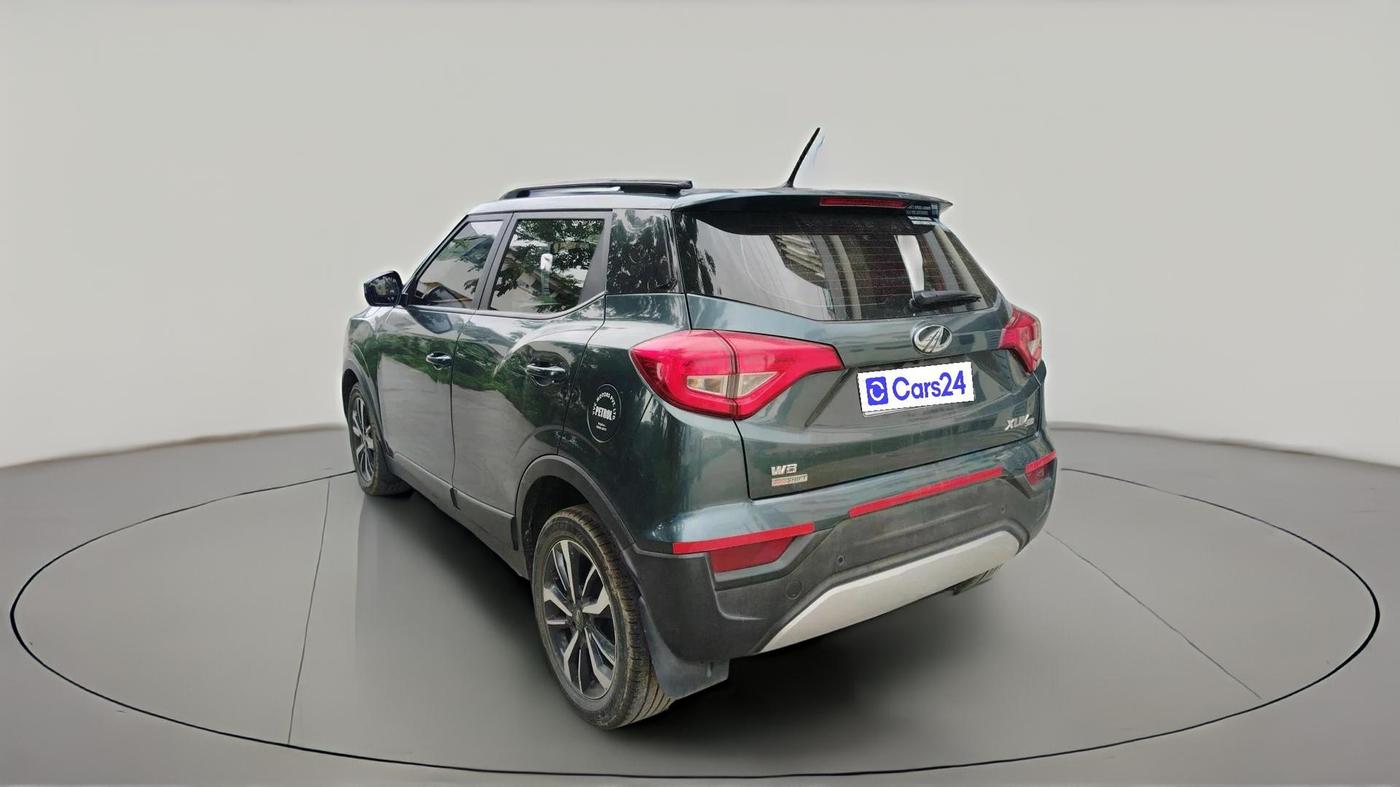 2021 Mahindra XUV300 W8 (O) 1.2 PETROL AMT, Petrol, Automatic, 46,438 km, exterior